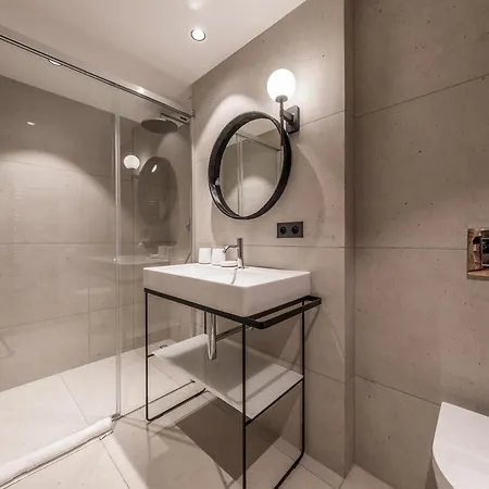 Appartement De Luxe : Sauna, Hammam, Cinéma, Concierge 5* - Fr-1-613-128 *