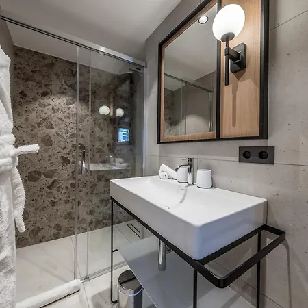 De Luxe : Sauna, Hammam, Cinéma, Concierge 5* - Fr-1-613-128 * Les Allues