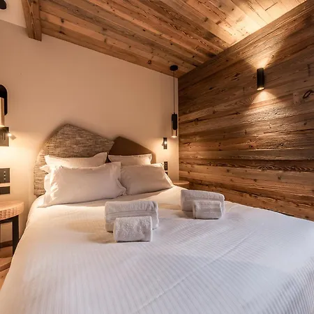 De Luxe : Sauna, Hammam, Cinéma, Concierge 5* - Fr-1-613-128 *
